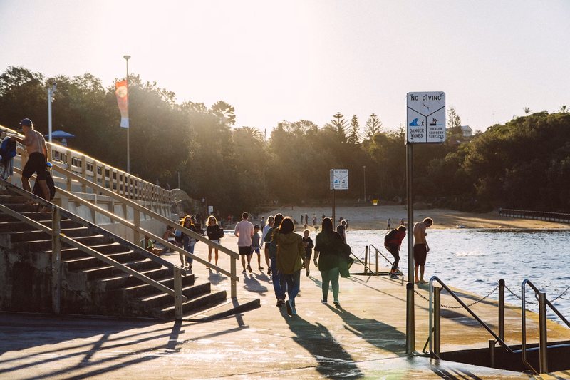 The concourse beside the ocean pool at Clovelly, looking back towards the bay